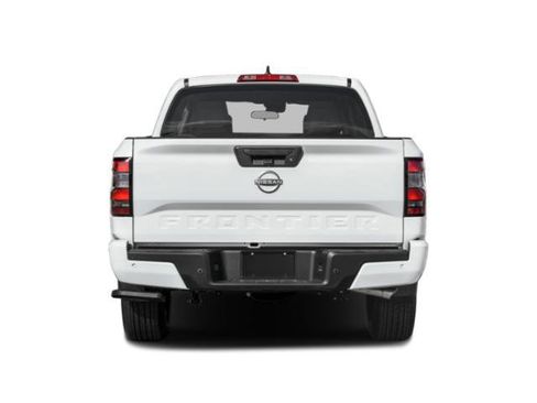 Used 2025 Nissan Frontier SV AWD/4WD image 8