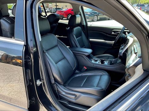 Used 2023 GMC Acadia SLT AWD/4WD image 7