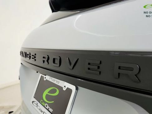 Used 2024 Land Rover Range Rover Evoque Dynamic SE AWD/4WD image 31