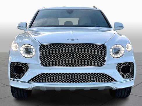 Used 2021 Bentley Bentayga image 3