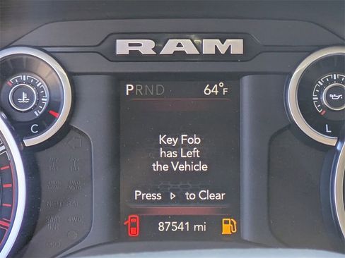 Used 2019 RAM 2500 Big Horn image 21