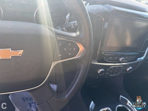 Certified 2022 Chevrolet Traverse LT FWD image 21