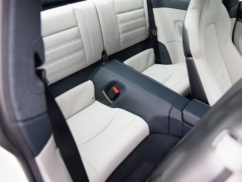 Used 2026 Porsche 911 Carrera image 23