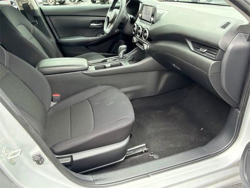 Used 2022 Nissan Sentra S image 13