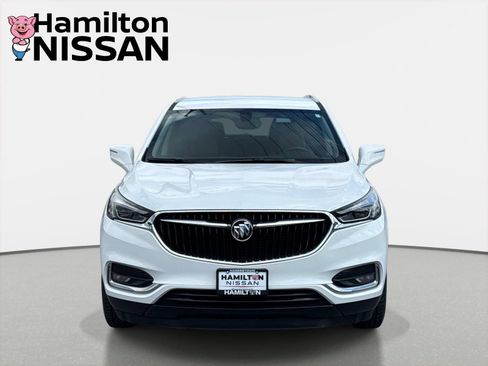 Used 2018 Buick Enclave Essence AWD/4WD image 6