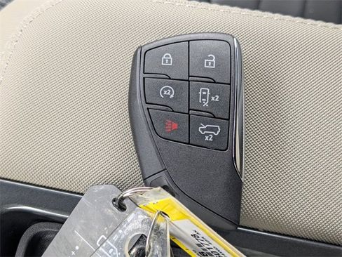 New 2026 GMC Hummer EV SUV image 33