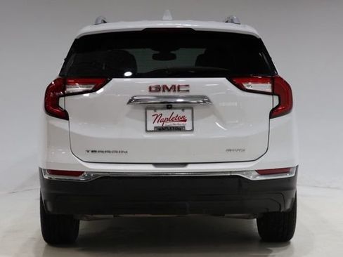Used 2023 GMC Terrain SLT w/ Tech Package AWD/4WD image 7