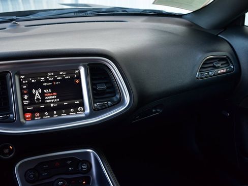 Used 2021 Dodge Challenger R/T Scat Pack image 29