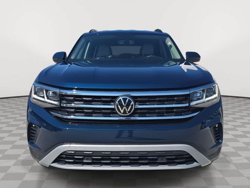 Used 2022 Volkswagen Atlas SE w/ Black Wheel Package AWD/4WD image 2
