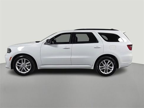 Used 2024 Dodge Durango GT image 2
