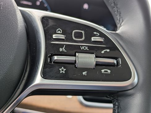 Used 2023 Mercedes-Benz GLE 350 image 25