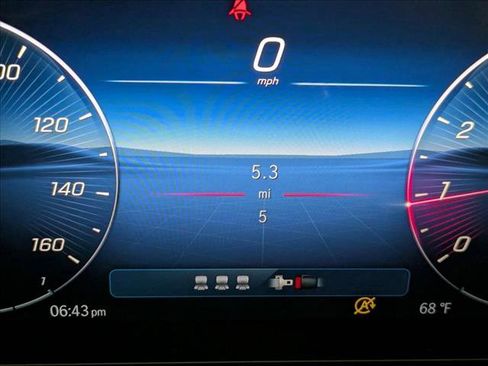 New 2026 Mercedes-Benz GLC 300 image 11