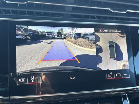 Used 2021 Audi Q7 3.0T Premium Plus image 16