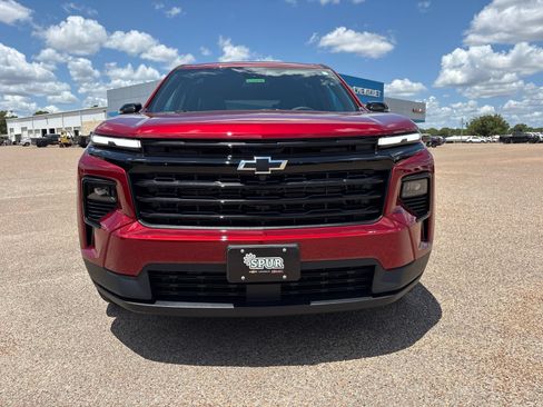 New 2026 Chevrolet Traverse LT w/ Midnight/Sport Edition FWD image 9