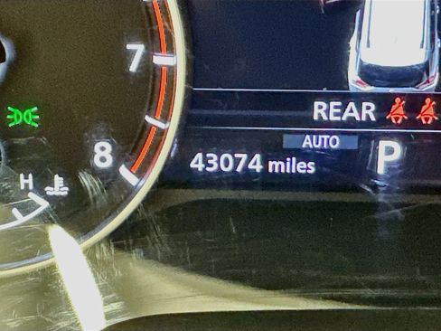 Used 2022 Nissan Rogue SV AWD/4WD image 19