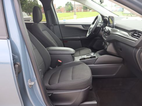 Used 2024 Ford Escape Active AWD/4WD image 13