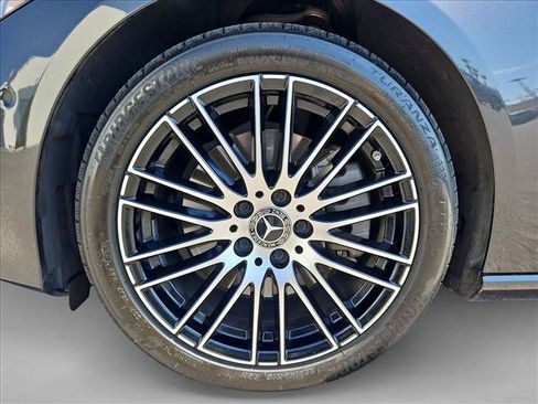 Used 2023 Mercedes-Benz C 300 Sedan image 23