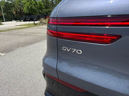 New 2026 Genesis GV70 2.5T Sport Prestige AWD/4WD image 37