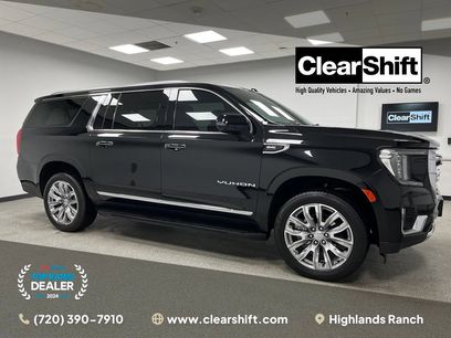 Used 2024 GMC Yukon XL SLT w/ SLT Premium Package