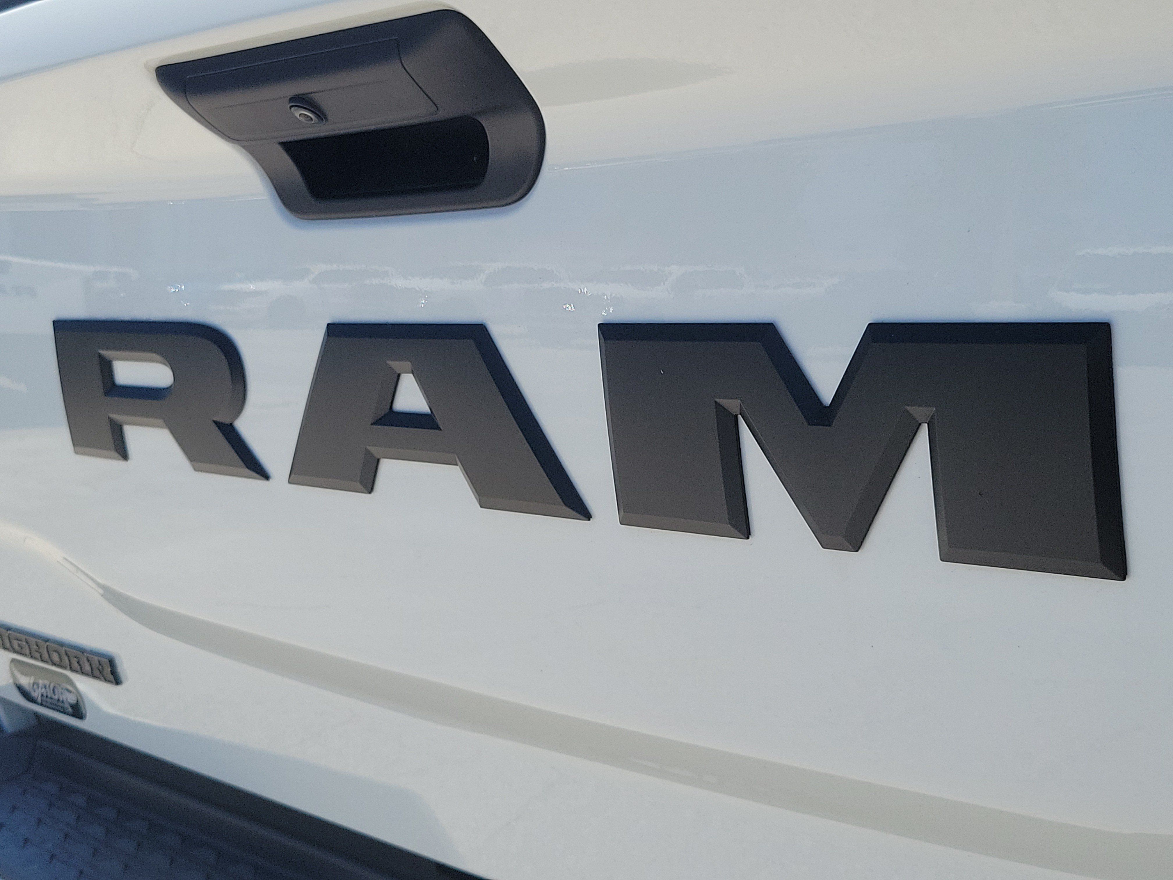 Used 2025 RAM 2500 Big Horn AWD/4WD image 6