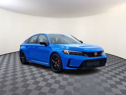 Used 2024 Honda Civic Type R image 4