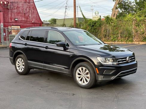 Used 2018 Volkswagen Tiguan SE FWD image 4