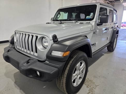 Used 2022 Jeep Wrangler Unlimited Sport image 8