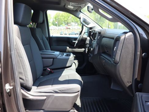 Used 2020 Chevrolet Silverado 2500 Custom w/ Custom Value Package AWD/4WD image 14