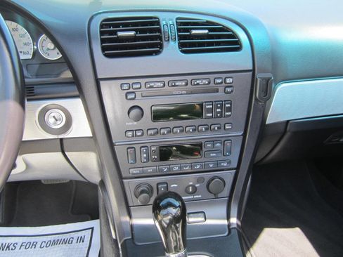 Used 2004 Ford Thunderbird Deluxe image 32