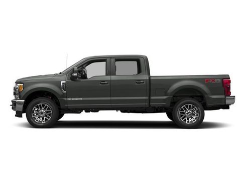 Used 2017 Ford F250 Lariat w/ Lariat Value Package image 3