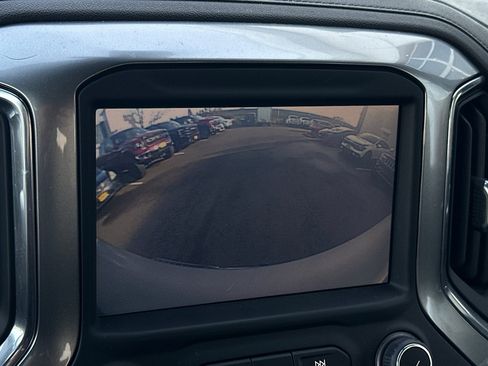 Used 2022 Chevrolet Silverado 1500 RST w/ LPO, Blackout Package image 18