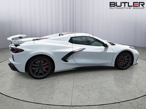 Certified 2024 Chevrolet Corvette Stingray Preferred Conv w/ Z51 Performance Package RWD image 7