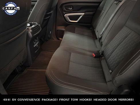 Used 2018 Nissan Titan SV w/ SV Convenience Package image 32