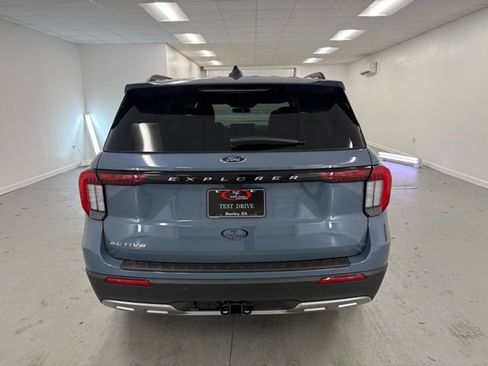 New 2026 Ford Explorer Active image 7