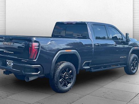 Used 2026 GMC Sierra 2500 AT4 AWD/4WD image 14