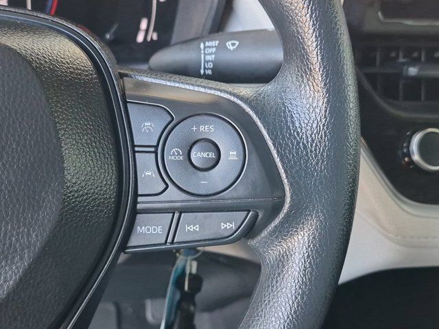 Used 2026 Toyota Corolla Cross L FWD image 25