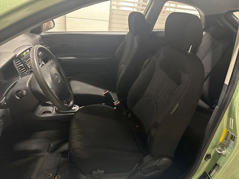 Used 2009 Hyundai Accent GS w/ Premium Pkg 3 image 7