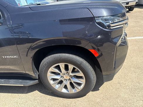 Used 2024 Chevrolet Tahoe Premier w/ Premium Package AWD/4WD image 4
