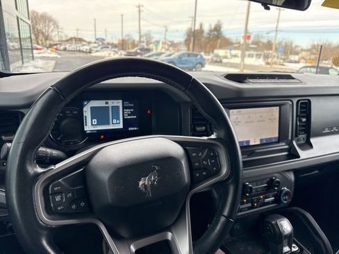 Used 2023 Ford Bronco Big Bend w/ Sasquatch Package image 20