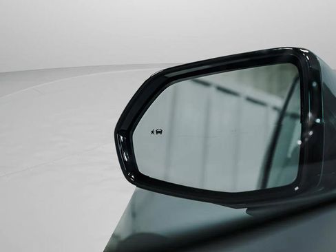 Used 2023 Chevrolet Blazer LT w/ Driver Confidence Package image 38