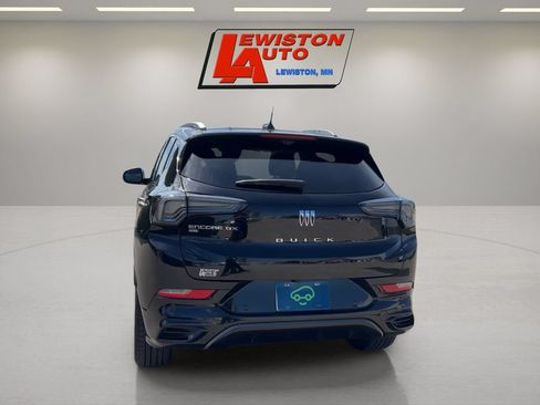 Certified 2025 Buick Encore GX Avenir w/ Avenir Technology Package AWD/4WD image 4