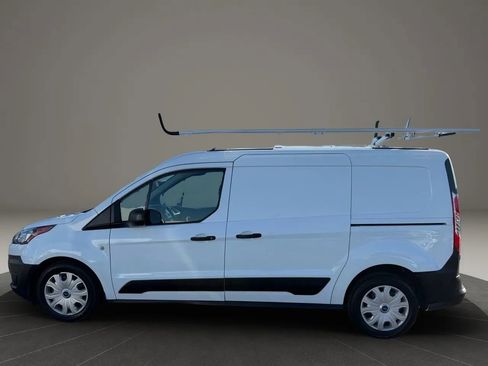 Used 2022 Ford Transit Connect XL image 2
