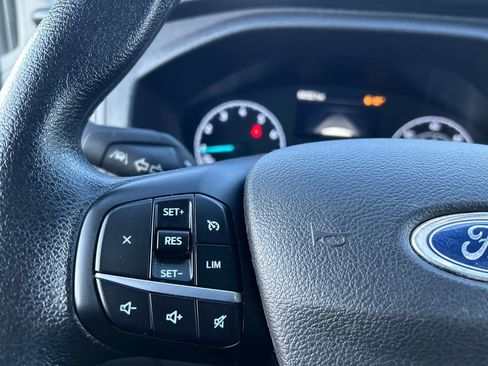 Used 2023 Ford Transit 350 XLT image 25