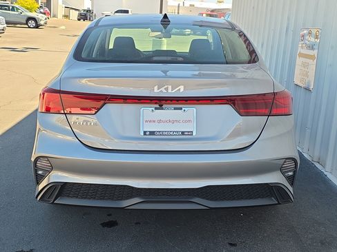 Used 2023 Kia Forte LXS image 5