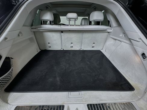 Used 2023 Mercedes-Benz EQS 580 4MATIC SUV image 31