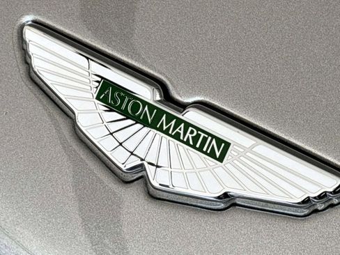 Used 2022 Aston Martin DB11 Coupe RWD image 49