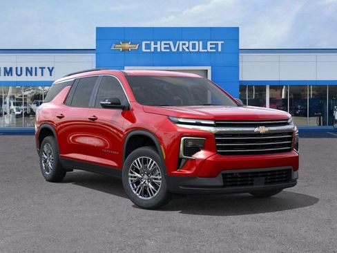 New 2026 Chevrolet Traverse LT w/ Driver Confidence Package image 8