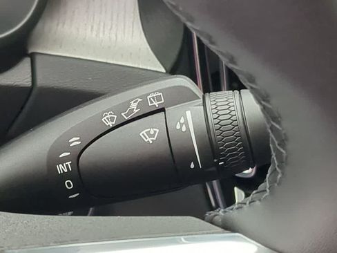 Used 2026 Volvo XC40 B5 Core w/ Protection Package Premier AWD/4WD image 24