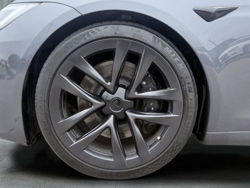 Used 2022 Tesla Model S Plaid AWD/4WD image 19