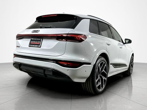 New 2025 Audi SQ6 e-tron Premium Plus image 6